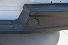 江铃 宝典 2025款 2.5T柴油 160马力 手动两驱 长轴平底箱双排皮卡