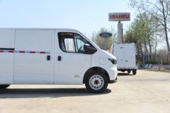 江铃汽车 E福顺 2025款 盲窗版 5.185米纯电动中轴低顶封闭货车53.58kWh