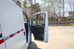 江铃汽车 E福顺 2025款 盲窗版 5.185米纯电动中轴低顶封闭货车53.58kWh