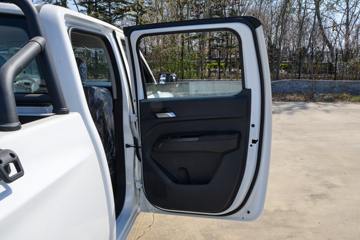 ���� ���� 2025�� 2.5T���� 160���� �Զ����� ����ƽ����˫��Ƥ��ͼƬ