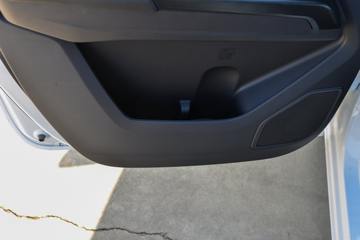 ���� ���� 2025�� 2.5T���� 160���� �Զ����� ����ƽ����˫��Ƥ��ͼƬ