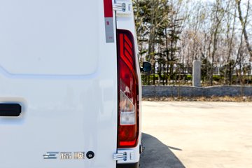 �������� E��˳ 2025�� ä���� 5.185�״��綯�����ж���ջ���53.58kWhͼƬ