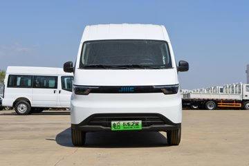 �������� E��˳ 2025�� ä���� 5.185�״��綯�����ж���ջ���53.58kWhͼƬ