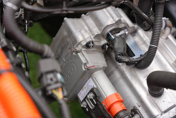 先在咨询还可享受万元礼包，快来店咨询！有惊喜！