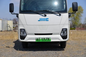 E˳ 2025 綯 4X2 Һɲ 4.2׵ʽῨ ʱ°63.75kWhͼƬ