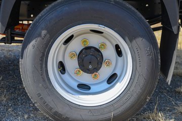 ����E˳�� 2025�� ���綯 4X2 Һɲ 4.2�׵�����ʽ�Ῠ ʱ���°�63.75kWhͼƬ