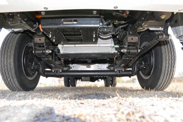 ����E˳�� 2025�� ���綯 4X2 Һɲ 4.2�׵�����ʽ�Ῠ ʱ���°�63.75kWhͼƬ