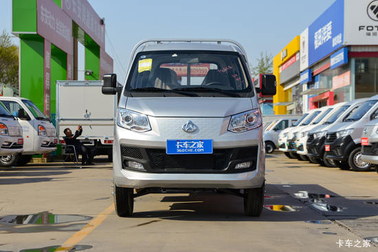 ������Խ��X1 1.6L CNG 105���� 5�� 3.05�׵�������΢��