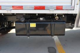 跨越王X1&nbsp;载货车底盘                                                图片