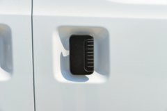 江铃 E福顺 2025款 盲窗版 4.885米纯电动短轴低顶封闭货车41.86kWh