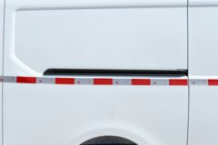 江铃 E福顺 2025款 盲窗版 4.885米纯电动短轴低顶封闭货车41.86kWh