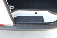 江铃 E福顺 2025款 盲窗版 4.885米纯电动短轴低顶封闭货车41.86kWh