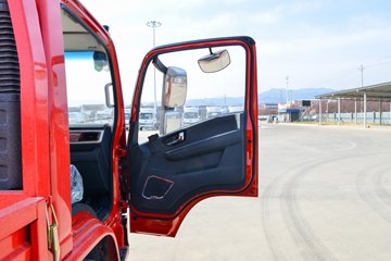 �������ó�����G300 2.5L���� 165���� ��ʿ��8�� 4.18�׵��������ῨͼƬ