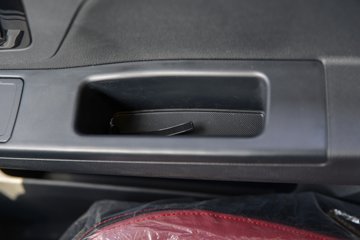 �������ó�����G300 2.5L���� 165���� ��ʿ��8�� 4.18�׵��������ῨͼƬ