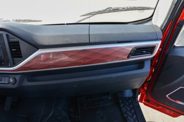 �������ó�����G300 2.5L���� 165���� ��ʿ��8�� 4.18�׵��������ῨͼƬ