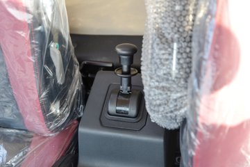 �������ó�����G300 2.5L���� 165���� ��ʿ��8�� 4.18�׵��������ῨͼƬ