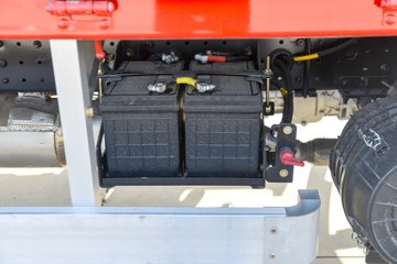 �������ó�����G300 2.5L���� 165���� ��ʿ��8�� 4.18�׵��������ῨͼƬ