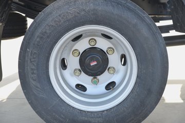 �������ó�����G300 2.5L���� 165���� ��ʿ��8�� 4.18�׵��������ῨͼƬ