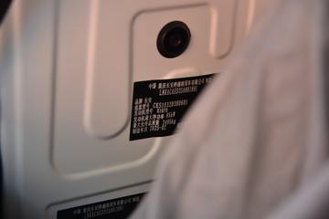 ������Խ��D3 ������ 1.6L���� 122���� ����5�� 3.3�׵�������΢��ͼƬ