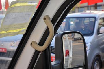 ������Խ��D3 ������ 1.6L���� 122���� ����5�� 3.3�׵�������΢��ͼƬ