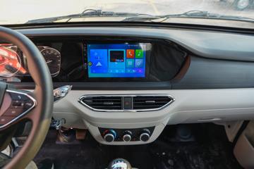 ������Խ��D3 ������ 1.6L���� 122���� ����5�� 3.3�׵�������΢��ͼƬ