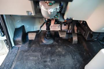 ������Խ��D3 ������ 1.6L���� 122���� ����5�� 3.3�׵�������΢��ͼƬ