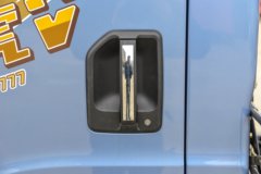 解放虎VH 2.4L柴油 180马力 法士特10档 4.16米单排厢式轻卡(新外观)
