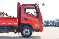陕汽商用车 德龙G1 137马力 4.18米单排栏板轻卡(法士特6档)