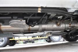 福运&nbsp;电动封闭厢货底盘图片