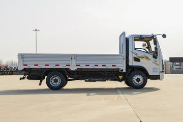 �������ó�����G1 2.5L���� 137���� ��ʿ��8�� 4.18�׵��������ῨͼƬ