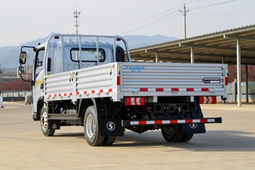 �������ó�����G1 2.5L���� 137���� ��ʿ��8�� 4.18�׵��������ῨͼƬ