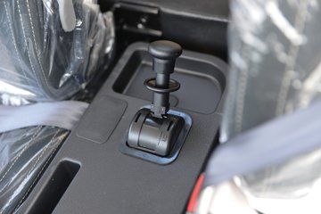 �������ó�����G1 2.5L���� 137���� ��ʿ��8�� 4.18�׵��������ῨͼƬ