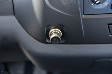 �������ó�����G1 2.5L���� 137���� ��ʿ��8�� 4.18�׵��������ῨͼƬ