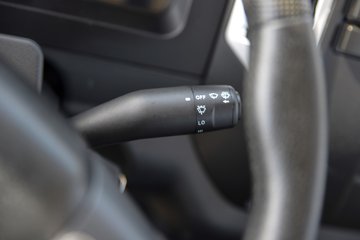 �������ó�����G1 2.5L���� 137���� ��ʿ��8�� 4.18�׵��������ῨͼƬ