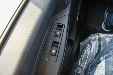 �������ó�����G1 2.5L���� 137���� ��ʿ��8�� 4.18�׵��������ῨͼƬ