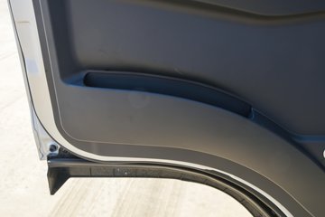 �������ó�����G1 2.5L���� 137���� ��ʿ��8�� 4.18�׵��������ῨͼƬ