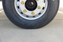 陕汽商用车德龙G1 2.5L柴油 137马力 法士特8档 4.18米单排栏板轻卡