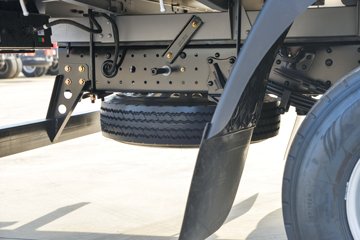 �������ó�����G1 2.5L���� 137���� ��ʿ��8�� 4.18�׵��������ῨͼƬ