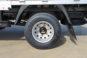 �������ó�����G1 2.5L���� 137���� ��ʿ��8�� 4.18�׵��������ῨͼƬ