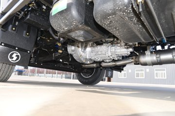 �������ó�����G1 2.5L���� 137���� ��ʿ��8�� 4.18�׵��������ῨͼƬ