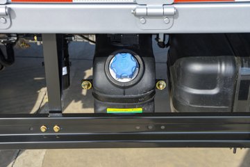 �������ó�����G1 2.5L���� 137���� ��ʿ��8�� 4.18�׵��������ῨͼƬ