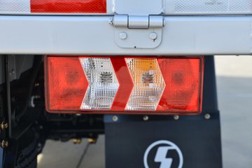 �������ó�����G1 2.5L���� 137���� ��ʿ��8�� 4.18�׵��������ῨͼƬ