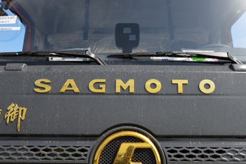 ��������Q300Max 8.5L���� 400���� 4X2 ��ʿ��12�� ǣ����ͼƬ