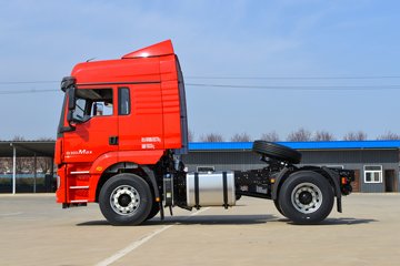 德御Q300S&nbsp;牵引车外观                                                图片