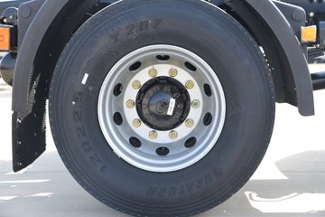 ��������Q300Max 8.5L���� 400���� 4X2 ��ʿ��12�� ǣ����ͼƬ