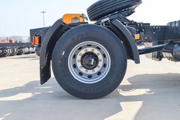 ��������Q300Max 8.5L���� 400���� 4X2 ��ʿ��12�� ǣ����ͼƬ