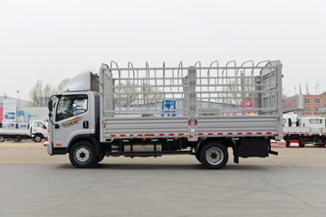解放 J6F宽体 160马力 5.8米排半仓栅式轻卡(国六)(CA5110CCYP40K46L5E6A84)外观图片