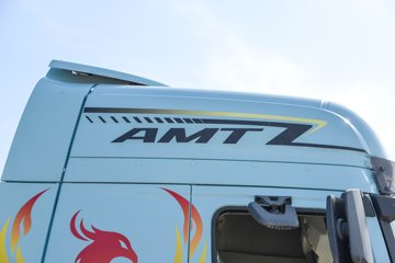 �������ó��Ӱ�S700 14.5L LNG 580���� 6X4 Ӯ��12�� AMT�Զ��� ǣ����(����ƿ)ͼƬ