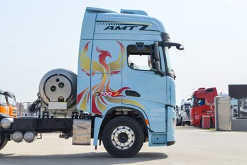 �������ó��Ӱ�S700 14.5L LNG 580���� 6X4 Ӯ��12�� AMT�Զ��� ǣ����(����ƿ)ͼƬ