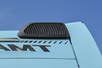 �������ó��Ӱ�S700 14.5L LNG 580���� 6X4 Ӯ��12�� AMT�Զ��� ǣ����(����ƿ)ͼƬ
